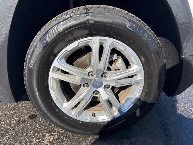 Used 2023 GMC Terrain SLE AWD/4WD image 30