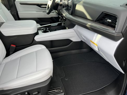 New 2026 Chevrolet Tahoe Premier image 26