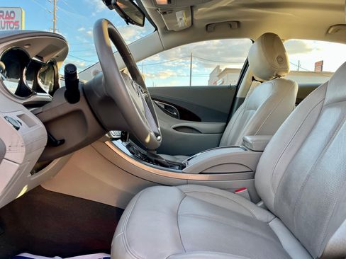 Used 2011 Buick LaCrosse CX FWD image 7