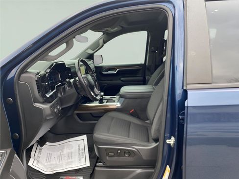 Used 2023 Chevrolet Silverado 1500 LT Trail Boss w/ Protection Package image 15