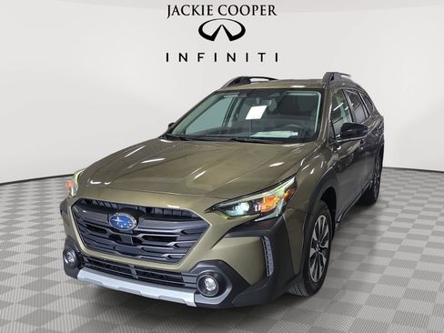 Used 2025 Subaru Outback Limited XT AWD/4WD image 1