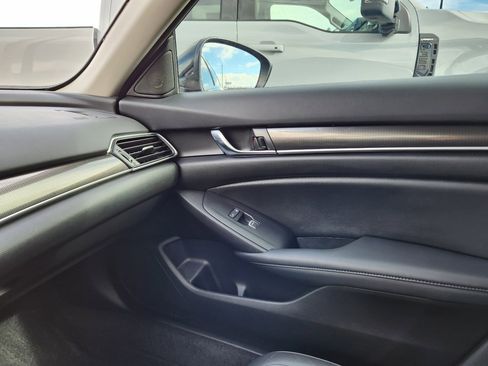Used 2021 Honda Accord Sport Special Edition image 12