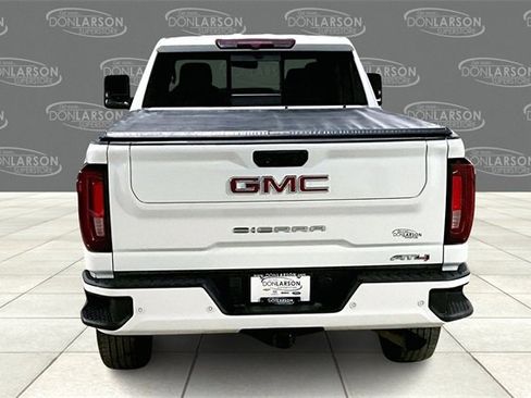 Used 2023 GMC Sierra 2500 AT4 w/ AT4 Preferred Package image 6