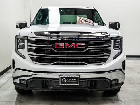 Used 2025 GMC Sierra 1500 SLT AWD/4WD image 6