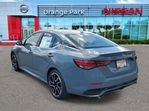 New 2025 Nissan Sentra SR w/ Trunk Package image 3