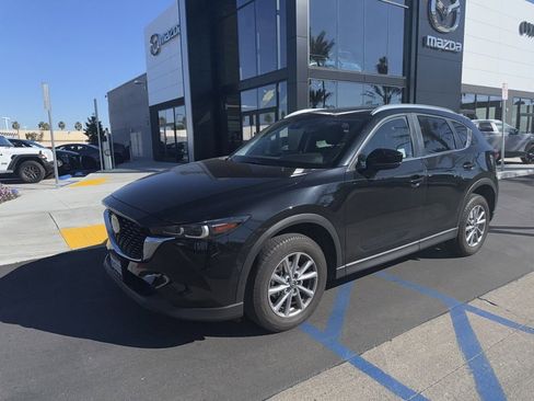 Used 2022 MAZDA CX-5 AWD 2.5 S w/ Preferred Package image 2