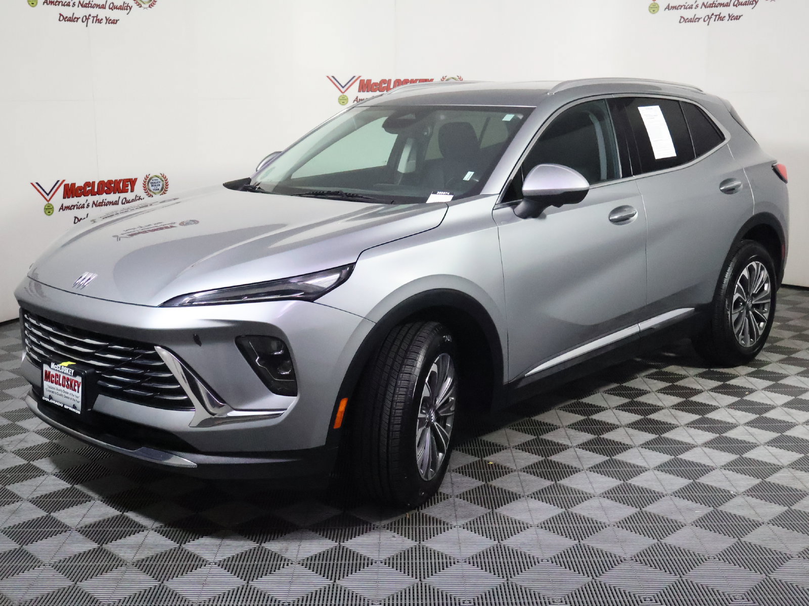 Used 2024 Buick Envision Preferred AWD/4WD image 17