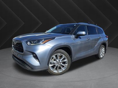Used 2021 Toyota Highlander Limited