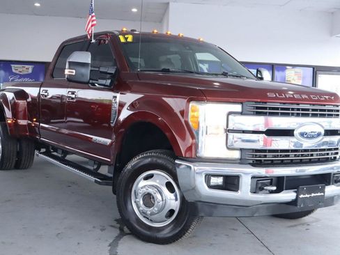 Used 2017 Ford F350 King Ranch w/ Chrome Package AWD/4WD image 2