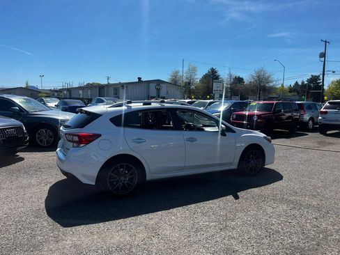Used 2019 Subaru Impreza 2.0i Limited AWD/4WD image 3
