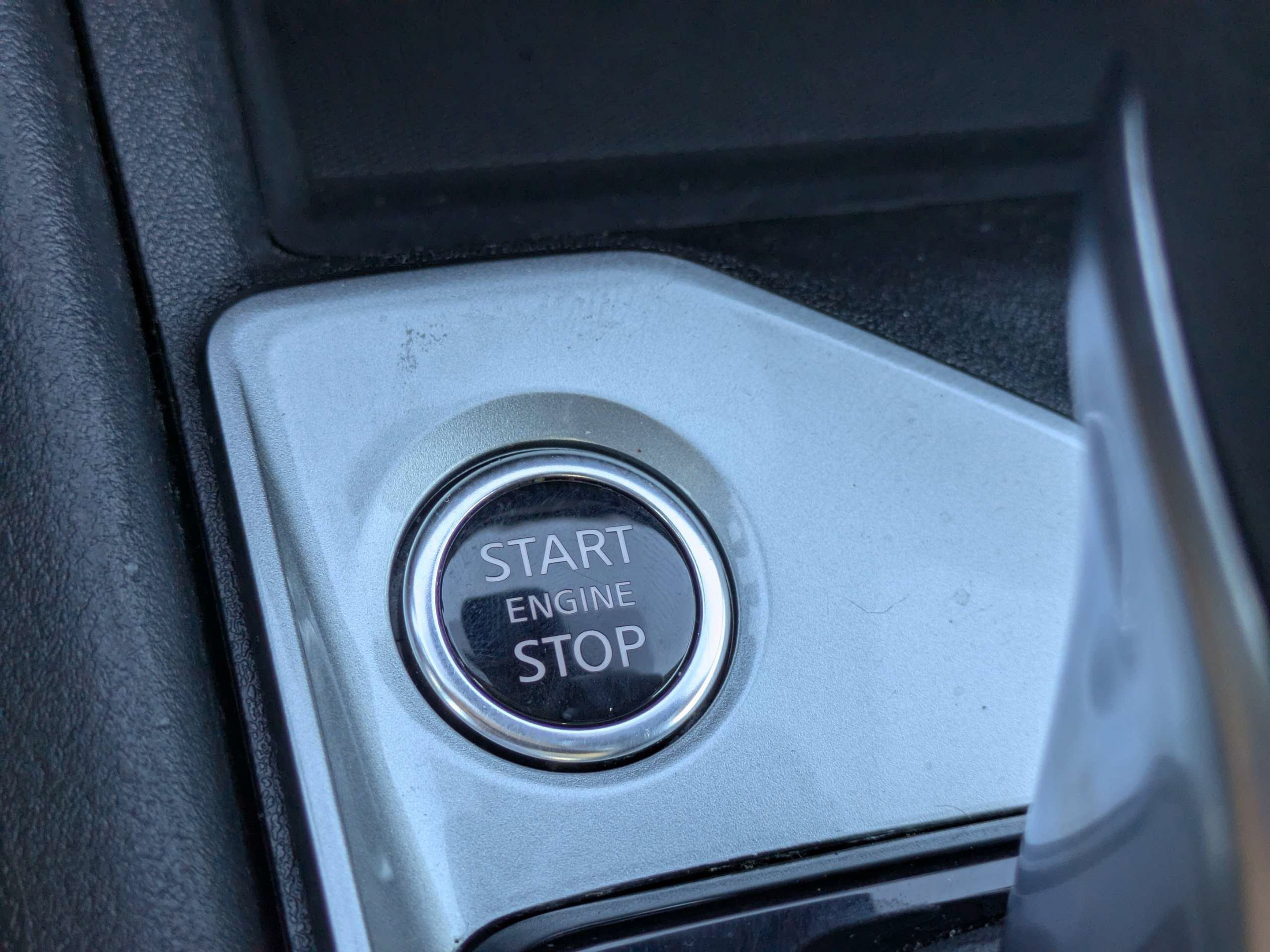 Used 2025 Nissan Altima 2.5 SV FWD image 29
