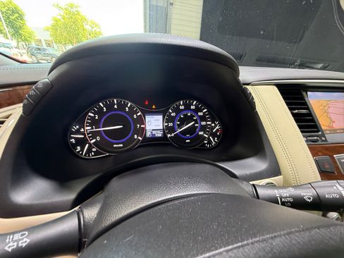 Used 2019 INFINITI QX80 Luxe w/ Proassist Package RWD image 10