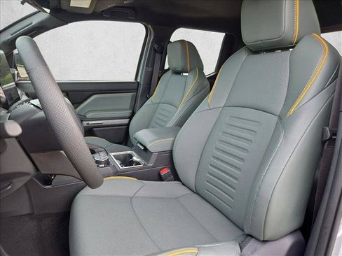 Used 2025 Toyota Tacoma 4x4 Double Cab Hybrid image 15