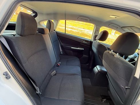 Used 2015 Subaru Impreza 2.0i Premium image 17