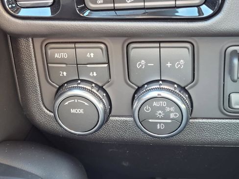 New 2026 GMC Yukon XL Elevation w/ Elevation Premium Package image 24