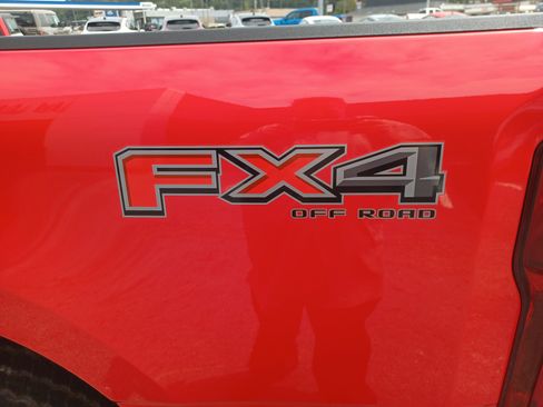 New 2026 Ford F250 XLT w/ FX4 Off-Road Package image 8
