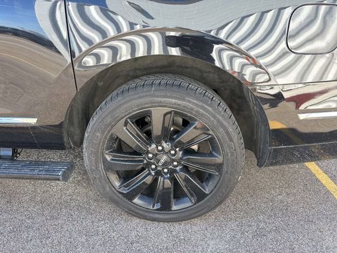 Used 2023 Lincoln Navigator L Reserve image 15