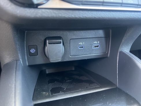 Used 2024 Nissan Versa SR w/ Trunk Package FWD image 54