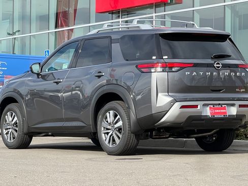 New 2025 Nissan Pathfinder SL w/ Lighting Package (N92) image 6