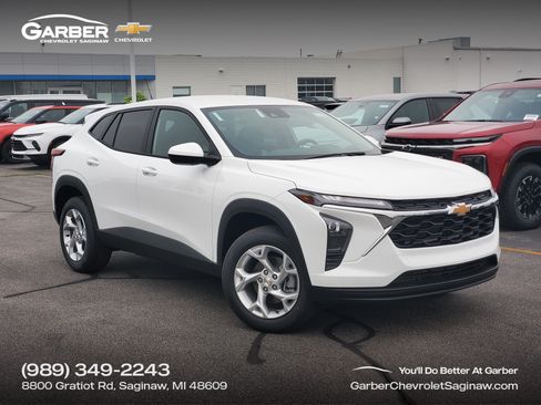 New 2026 Chevrolet Trax LS w/ LS Convenience Package FWD image 1
