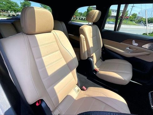 Certified 2024 Mercedes-Benz GLS 450 4MATIC image 19