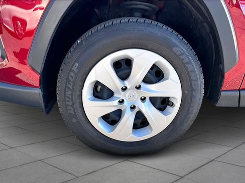 Used 2023 Toyota RAV4 LE image 10