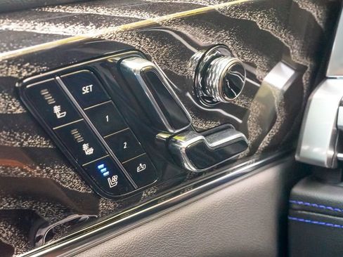 New 2026 Cadillac Escalade IQL Luxury image 27