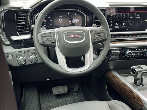 New 2026 GMC Sierra 1500 Elevation w/ Elevation Premium Package AWD/4WD image 13