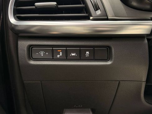 Used 2022 Kia Telluride LX AWD/4WD image 10