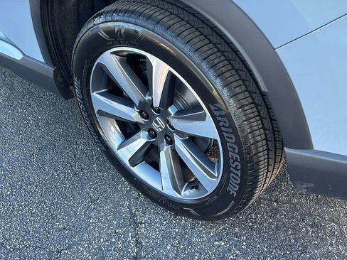 Used 2024 Honda Pilot Elite image 9