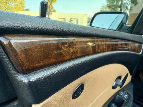 Used 2008 BMW 535xi Wagon w/ Premium Pkg image 34