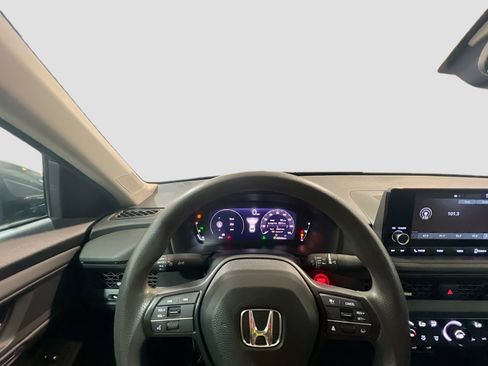 Used 2024 Honda Accord EX image 7