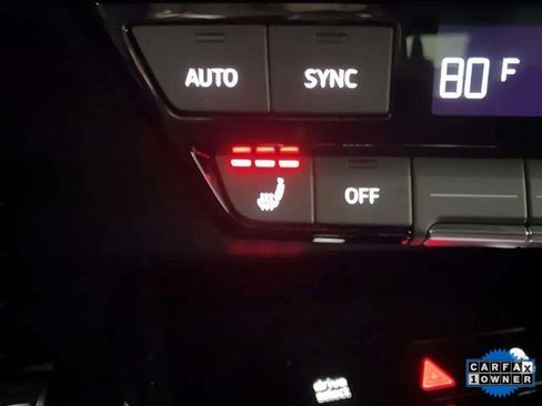 Used 2024 Audi Q4 e-tron Premium Plus w/ Premium Plus image 56