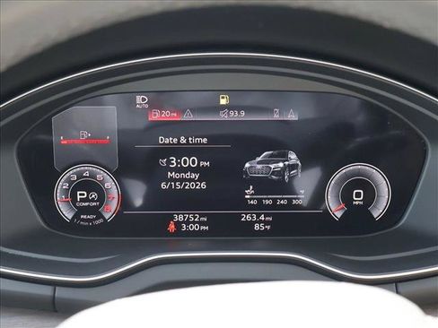 Used 2023 Audi Q5 2.0T Premium Plus w/ Premium Plus Package AWD/4WD image 15