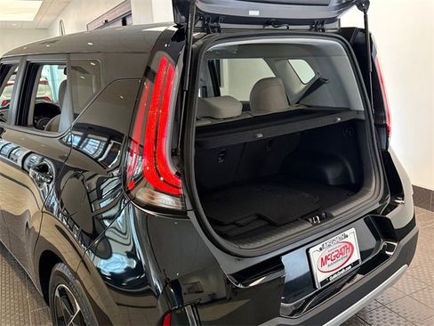 Used 2023 Kia Soul EX image 26