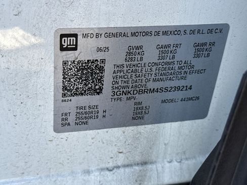 Used 2025 Chevrolet Blazer EV LT w/ Midnight/Sport Edition FWD image 39