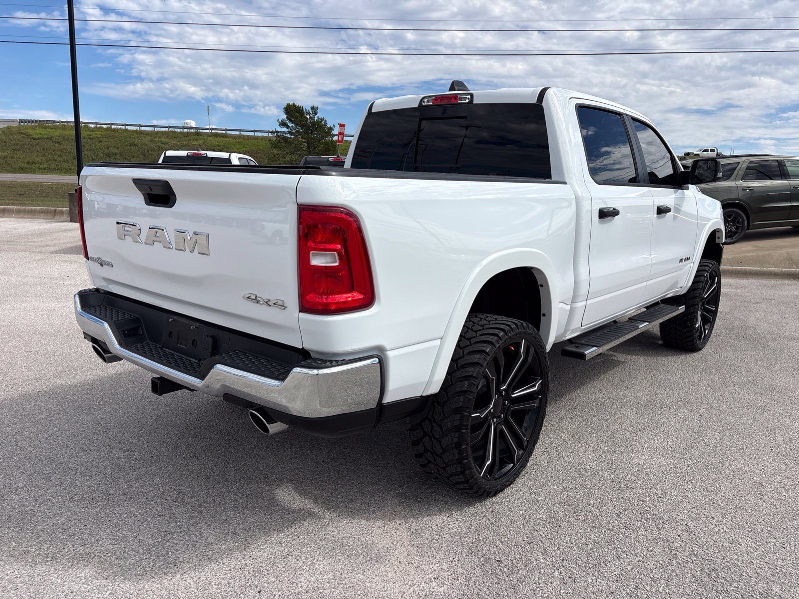 Used 2025 RAM 1500 Lone Star AWD/4WD image 12