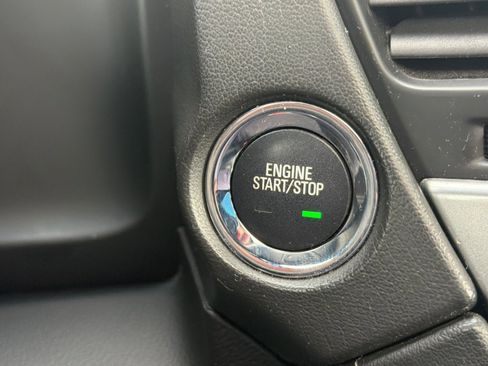 Used 2018 Chevrolet Tahoe Premier AWD/4WD image 21