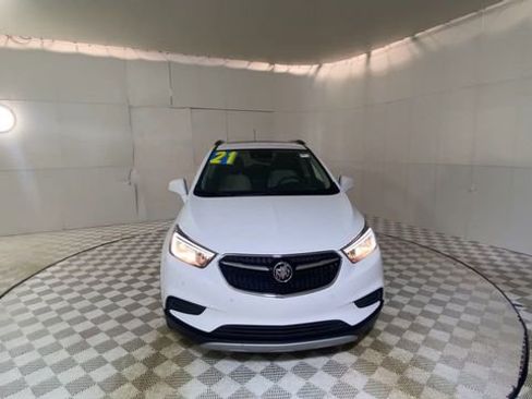 Used 2021 Buick Encore Preferred w/ Safety Package II image 6