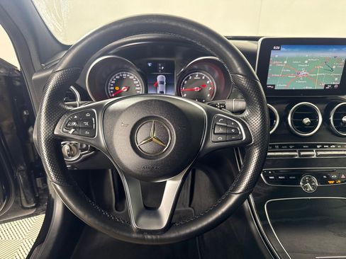 Used 2018 Mercedes-Benz C 300 Sedan w/ Multimedia Package image 18