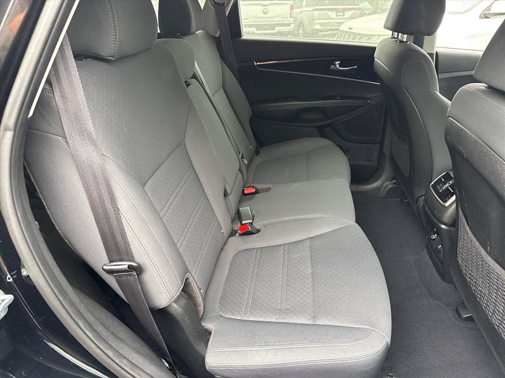 Used 2020 Kia Sorento LX w/ LX I4 Convenience Package AWD/4WD image 24