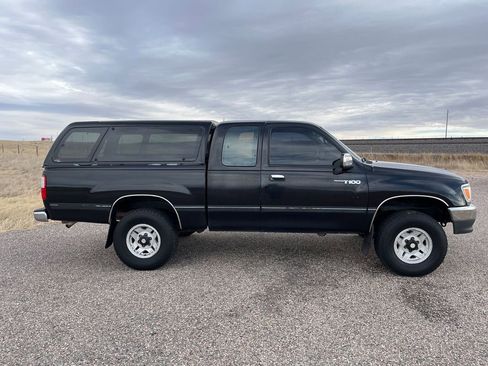 Used 1995 Toyota T100 SR5 image 6