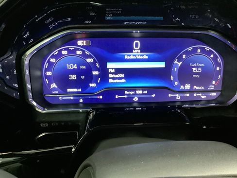 Used 2024 Chevrolet Silverado 1500 LT image 21