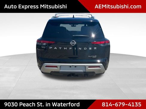 Used 2024 Nissan Pathfinder Platinum AWD/4WD image 6