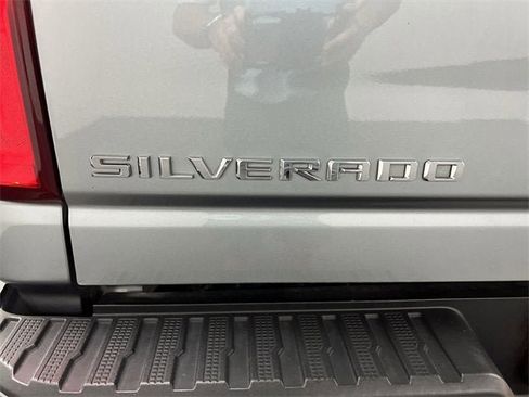 Used 2024 Chevrolet Silverado 2500 High Country w/ High Country Premium Package image 32