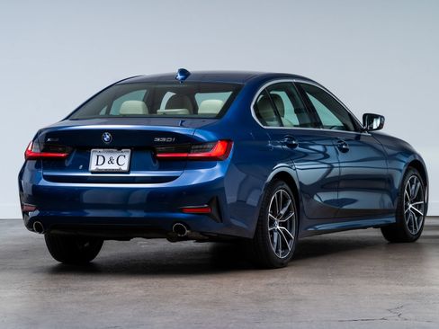 Used 2022 BMW 330i xDrive Sedan w/ Driving Assistance Package AWD/4WD image 6