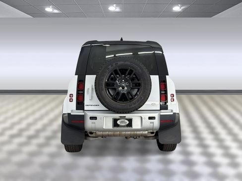 Used 2024 Land Rover Defender 110 S AWD/4WD image 10