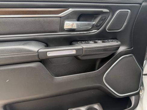 Used 2022 RAM 1500 Laramie AWD/4WD image 20