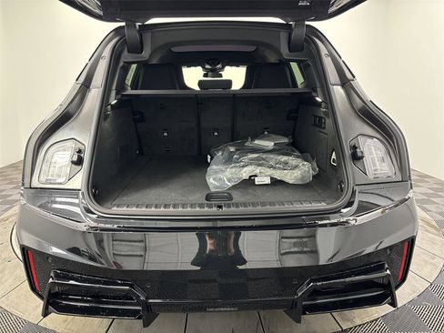 New 2026 BMW iX xDrive45 w/ M Sport Package image 21