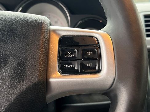 Used 2013 Dodge Challenger SXT Plus image 16